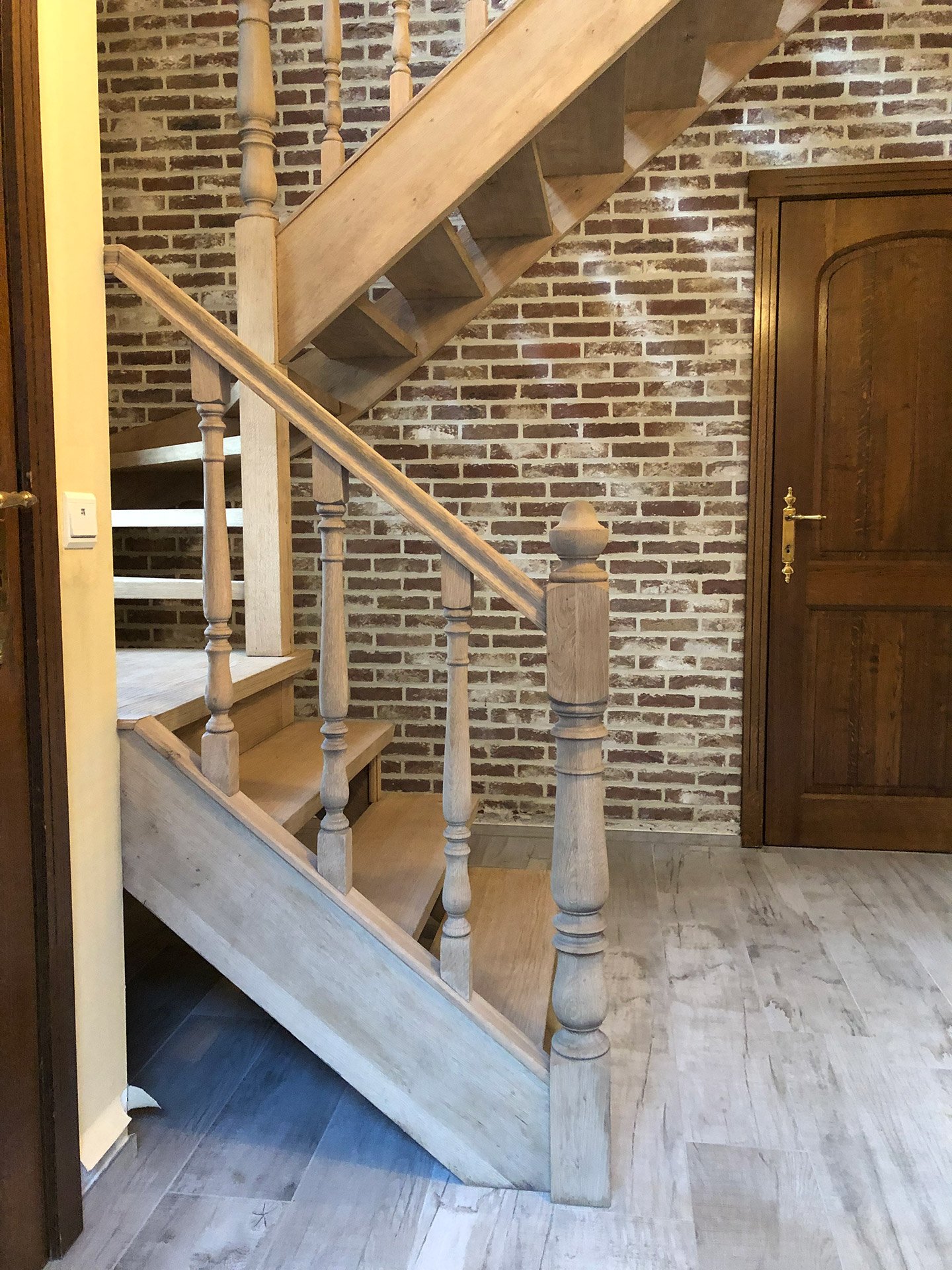 Gezandstraalde trap in Lovendegem